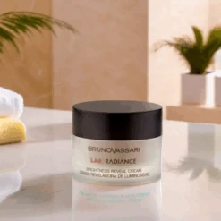 LAB Radiance. Brightness Reveal Cream - BRUNO VASSARI -Cosmeticos24h Tienda de ventas LAB Radiance Brightness Reveal cream BRUNO VASSARI 2586